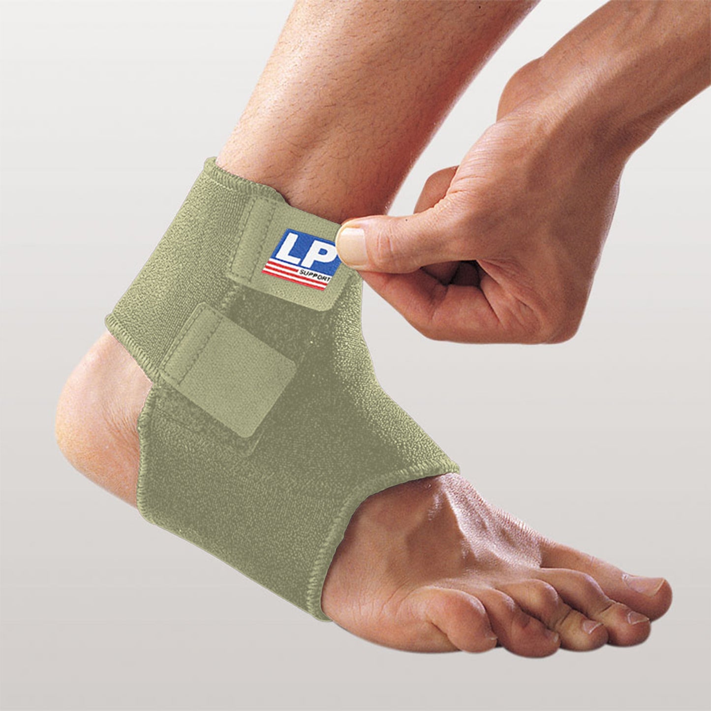 LP Support Adjustable Ankle Support 768